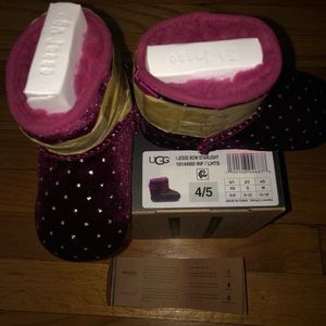 UGG INFANTS JESSE BOW STARLIGHT size 4/5